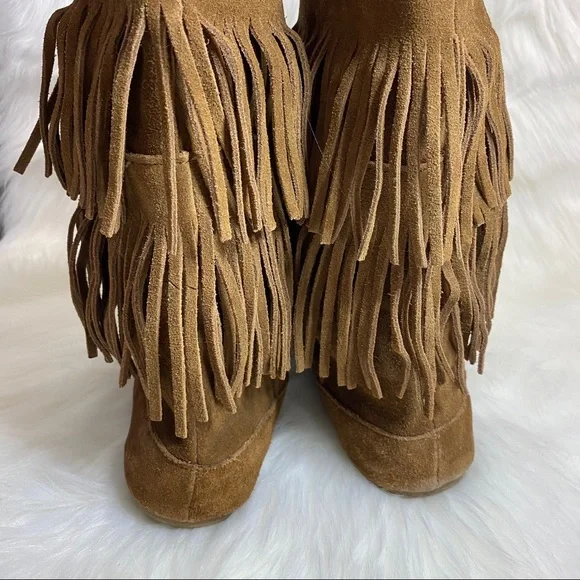 Minnetonka Suede Double Layered Fringe Boots W 8.5 - Picture 5 of 7